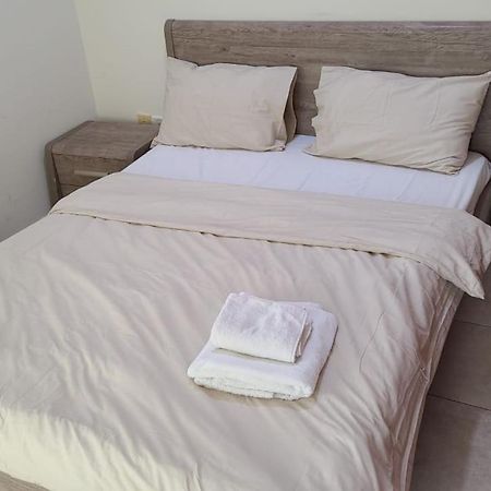 Cozy 2Bhk Near To Dmcc Metro Station -505 Apartment Dubai Exterior photo