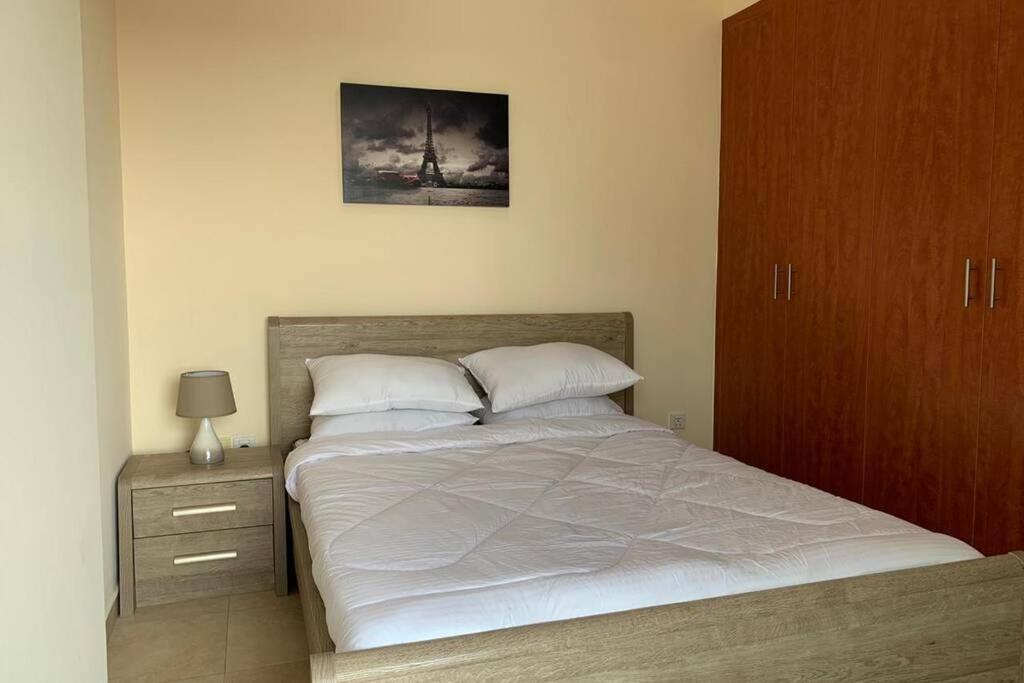 Cozy 2Bhk Near To Dmcc Metro Station -505 Apartment Dubai Exterior photo